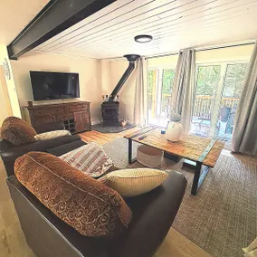The Miskwabi Hideaway Haliburton Ont - Image 3