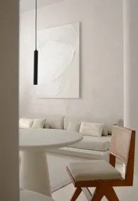 Luxurious 1BR Apartment with Parking - Image 2