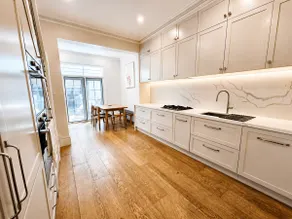 3BR Glebe Terrace House | Near New Fish Market - Image 3