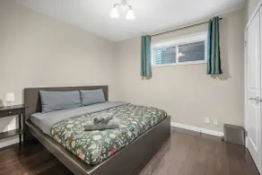 Across Olympic Park | Banff | FreePark | King Beds - Image 3