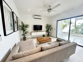 Modern 2BD With Pool And Huge Private Terrace - Image 3