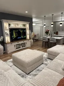 Luxury Modern Duplex in Centralia - Image 2