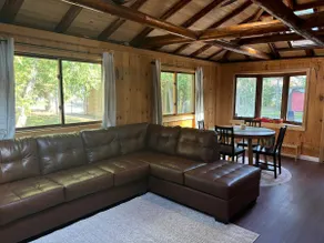 Creekside Cabin - Image 5