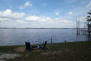 Private Riverfront: Kayaks, Firepit, Sleeps 11 - Image 2