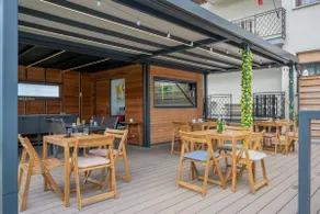 Apartment Booky 2 – Spacious Balcony & Pool Access - Image 5