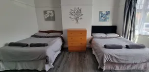 Tyne Relaxation - Proud Airbnb Superhost ! - Image 3