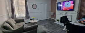 Tyne Relaxation - Proud Airbnb Superhost ! - Image 4