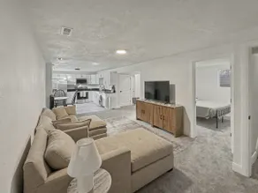 Spacious 3BR Near Hill AFB | Parking+WiFi+Kitchen - Image 5
