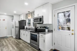 Little Beach House - Image 4
