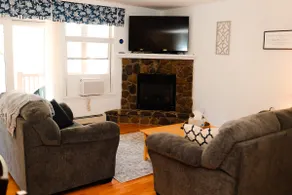 Cozy Mountain Condo | Hiking & Moose Pond - Image 3
