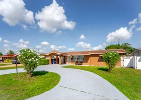 Pembroke Pines Peaceful Getaway - Image 2
