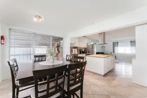 Pembroke Pines Peaceful Getaway - Image 5