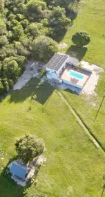 Sítio California Chalet with Pool and Barbecue Area - Image 3