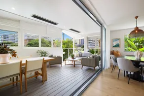 Beachside Kirra · Private Pool ·2-Min Walk to Sand - Image 5