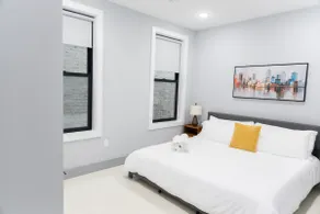 Easy Access to Times Square w/ Free Indoor Parking - Image 4