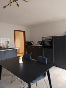 Hilltop Appartment - Image 2