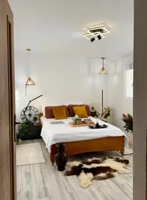 Botanic Villa • 8 guests • 2 bathrooms • Invoice • Park - Image 5