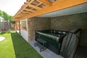 Villa Celesto – Private Jacuzzi & Pool - Image 3