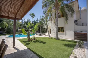 Blue Pearl Villa - Image 4