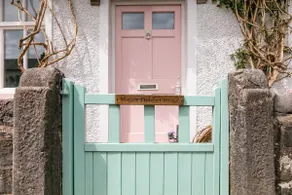 Maggie Puddle and The Nest Cottages - Image 2