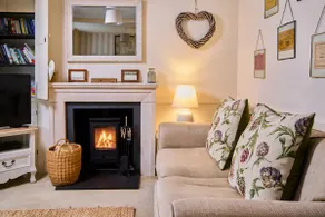 Maggie Puddle and The Nest Cottages - Image 3