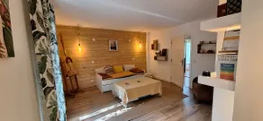 Small cozy cottage - Image 2