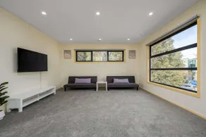 Fantastic Large Family Home, 6 Mins to Melbourne Airport - Image 5
