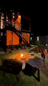 Modern Container Loft - Studio 02 - Image 4