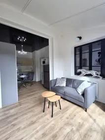 The discreet romantic, apartment with Jacuzzi - Image 5