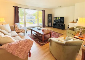 NEW Vermont Getaway- 2 blocks from SVMC, downtown - Image 2