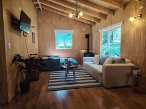 Warm and cozy getaway – hot tub included - Image 4
