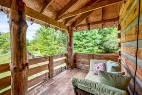Honeycomb Cabin - Image 2