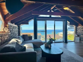 Treehouse Waterview At Caves Beach! - Image 3
