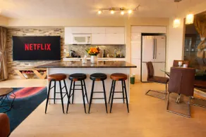 Urban 2BR Retreat | Lake View + Parking + WiFi - Image 4