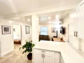 Modern 2bedroom Downtown West Palm Beach - Image 4