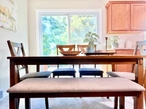 2-bedroom Elegant Escape in the city of Rochester! - Image 3