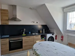 Bright and independent 60 m² apartment - Image 3