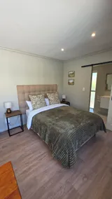 Camellia Cottage - Pool Room - Image 4