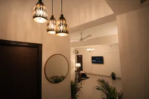 Skydeck Apartment |2BR Unit Near Taj by Homeyhuts - Image 4