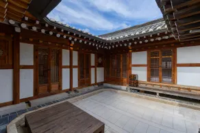 'Yoon' Charming North Village Center Private Hanok Stay_Maximum 12 people Family Trip Group Gathering - Image 3