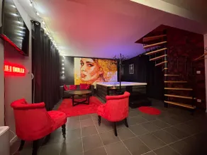 Love Room Lili Bulle - Image 5