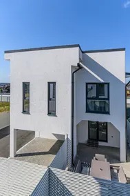 KOA | Street-Spacious Family Home with Fenced Yard - Image 4