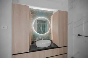 FLH - Panoramic Garden Luxury Apt - Image 5
