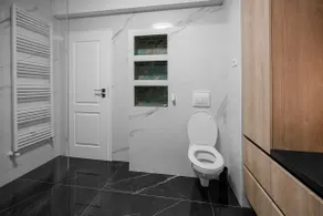 FLH - Panoramic Garden Luxury Apt - Image 4