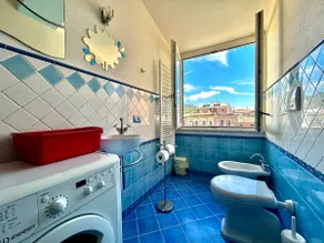 ”Nuova Italia” LUX Spacious Apartment in the Center - Image 3