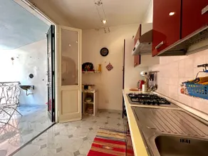”Nuova Italia” LUX Spacious Apartment in the Center - Image 2