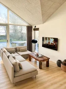 Modern holiday home by Holbæk Fjord - Image 3