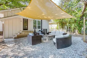 4BR · Sleeps 9 · Walk to Tarleton · Fenced Yard - Image 5
