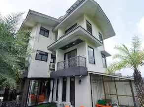 Blossomcreek 7 BHK Villa Pool & Lift Regara Stays - Image 3