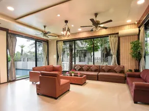 Blossomcreek 7 BHK Villa Pool & Lift Regara Stays - Image 4